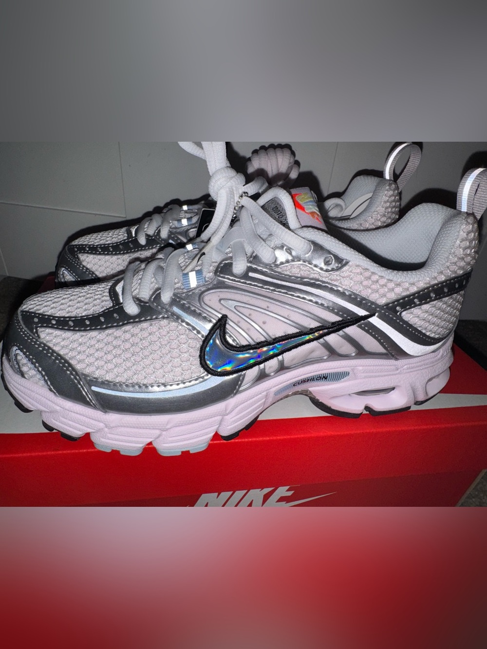 BRAND NEW WMNS Air Max Moto 2K